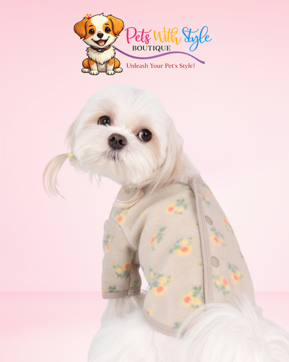 Olchi Flower Button Köpek Kıyafeti – Çiçekli Düğmeli Evcil Hayvan Kıyafeti